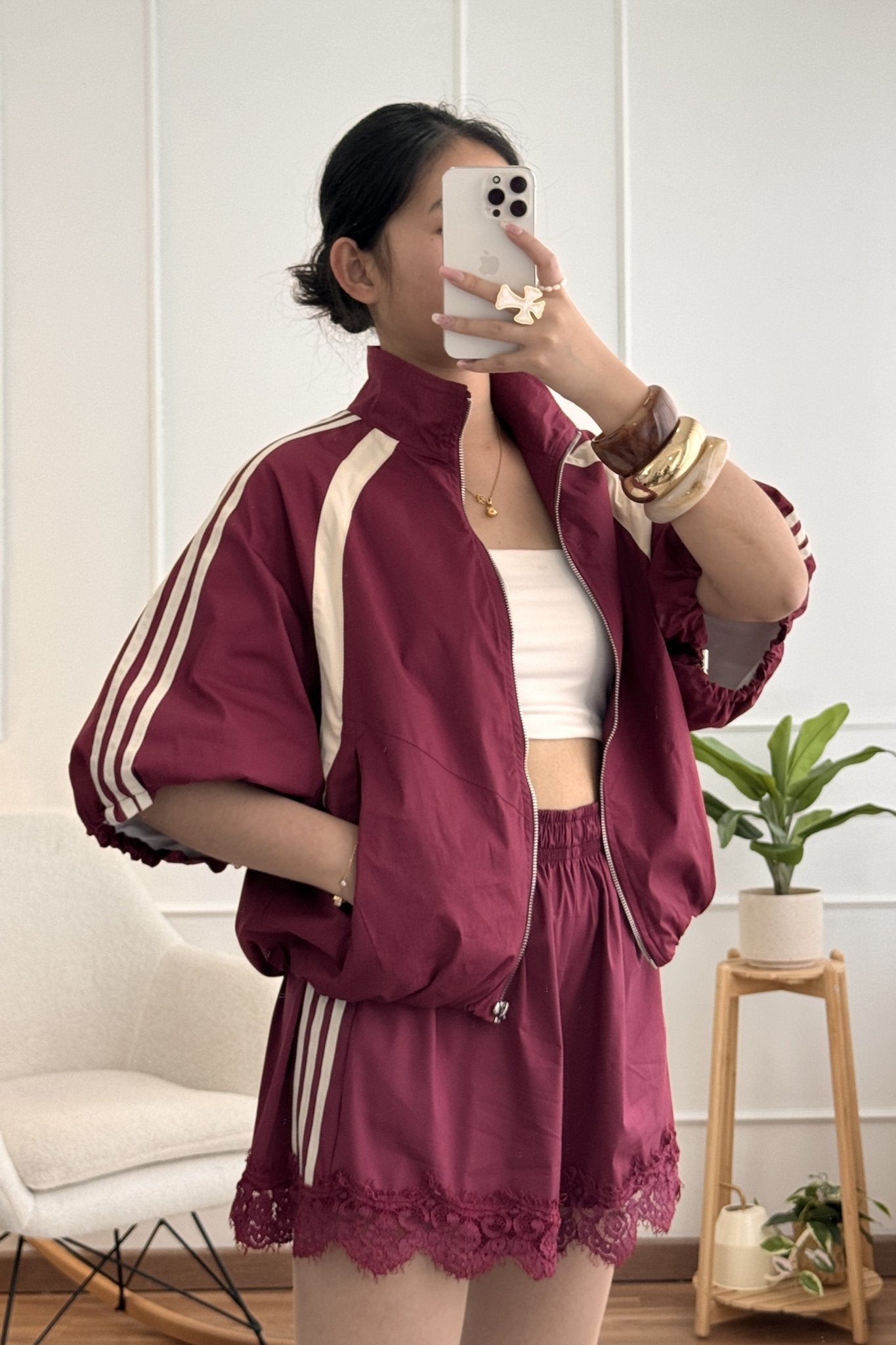 Bomber desportiva com bandas contrastantes LUMINA - lavishiochiccasacolumina