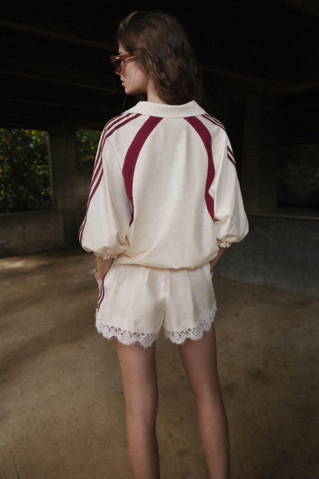 Bomber desportiva com bandas contrastantes LUMINA - lavishiochiccasacolumina