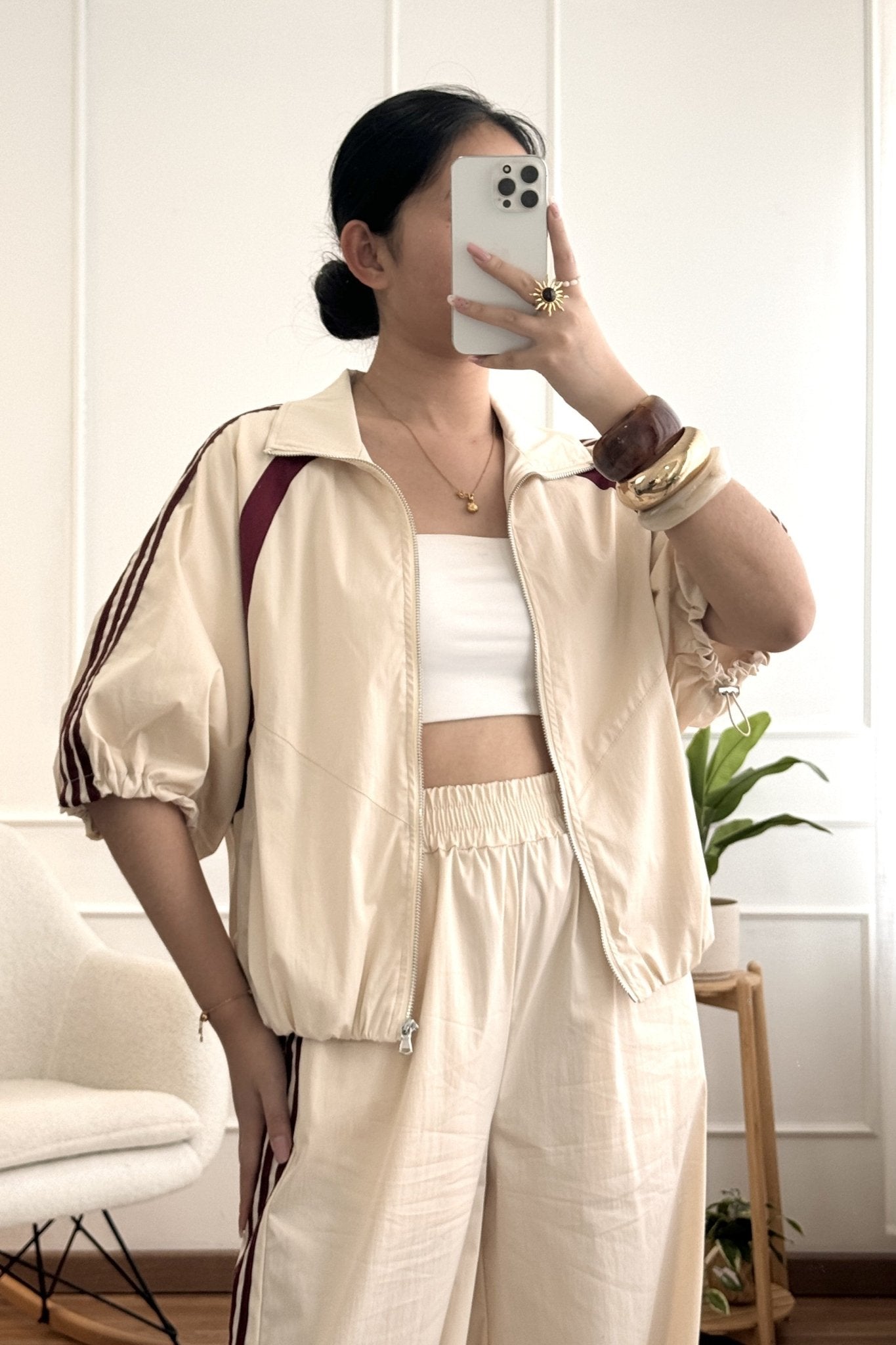 Bomber desportiva com bandas contrastantes LUMINA - lavishiochiccasacolumina