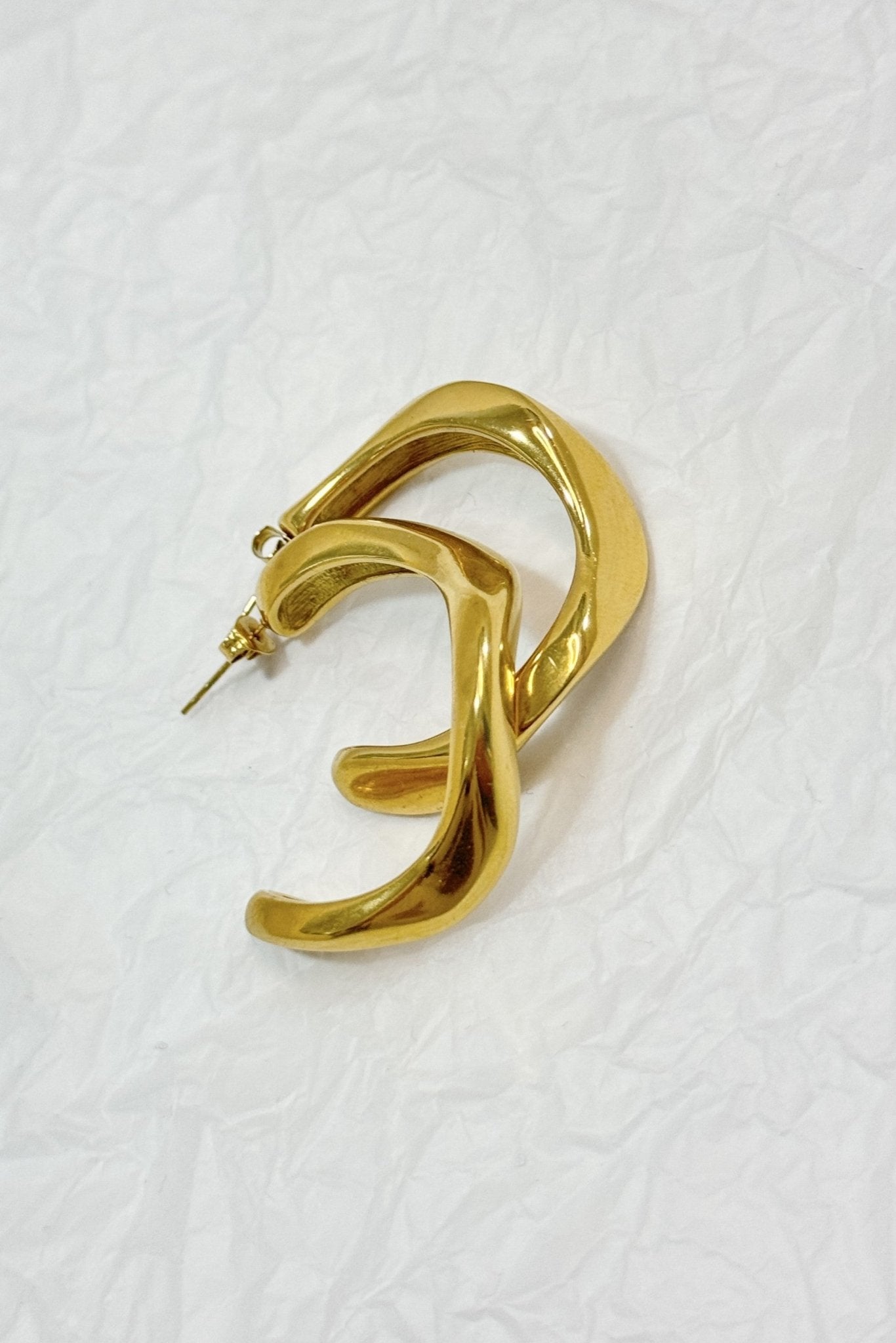 Brincos dourados torcidos - lavishiochicBrincoslavishiochic