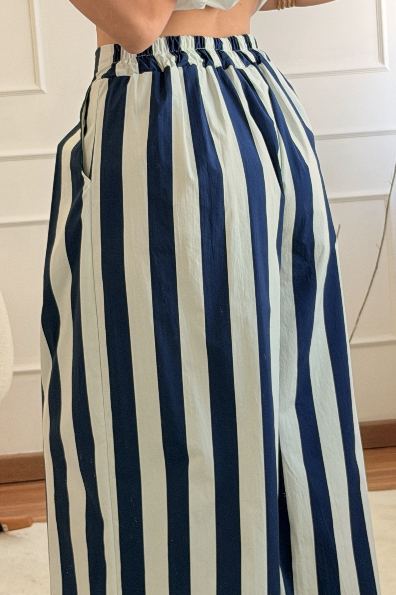 Calça às Riscas com Cintura Elástica - lavishiochicCalçaslavishiochic