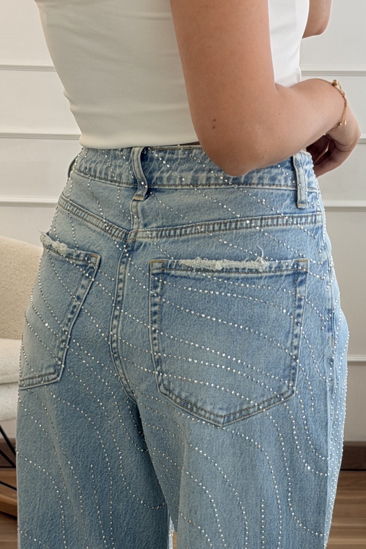 Calça com aplicações brilhantes – QUEEN HEARTS - lavishiochicCalçaQueen Hearts