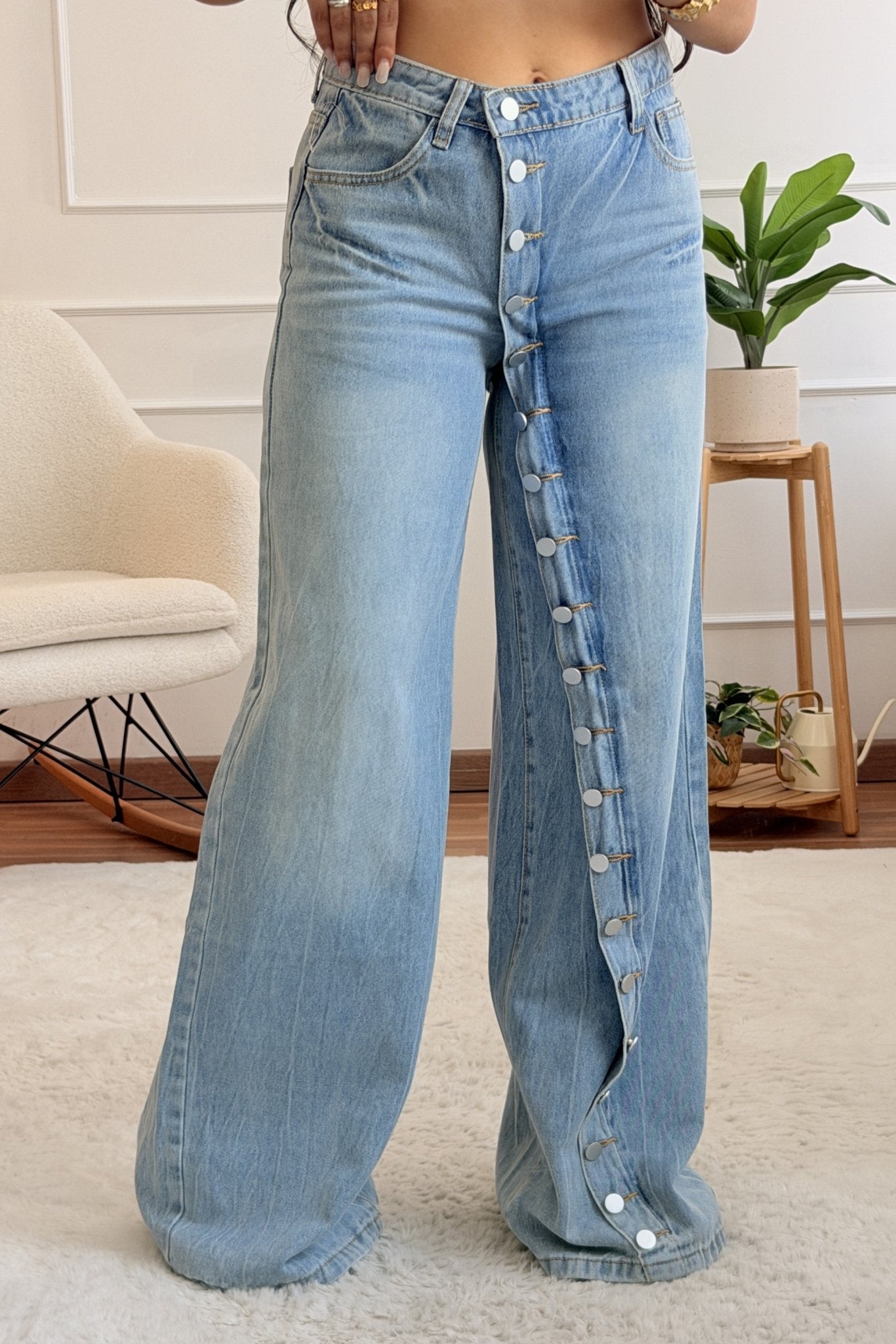 Calça com linha de botões MOCHY - lavishiochicCalçasmochy
