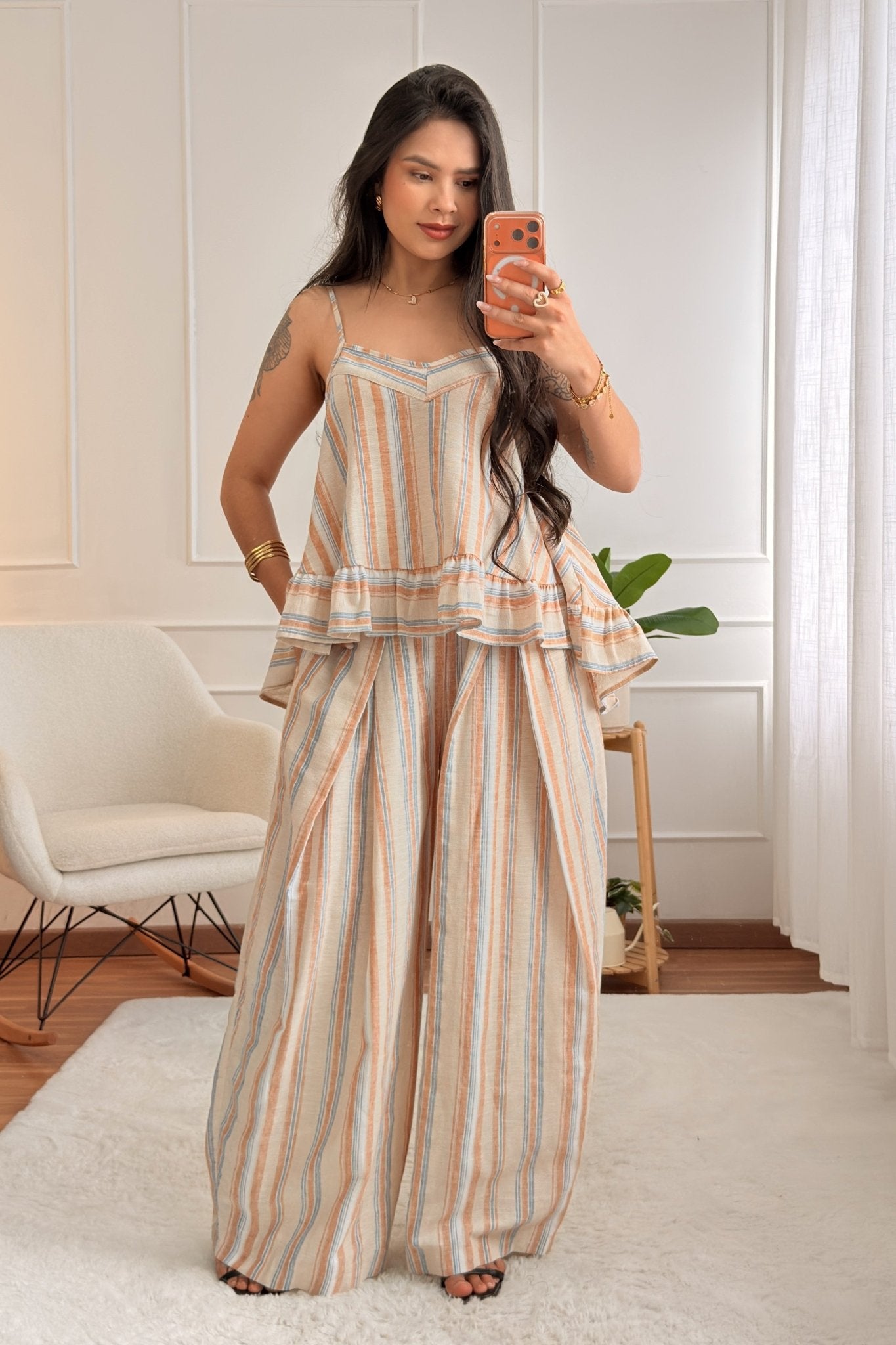 Calça com padrão às riscas LUMINA - lavishiochicCalçalumina