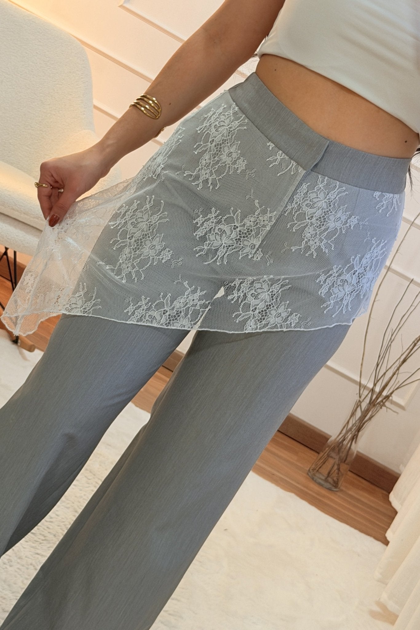 Calça com renda Y0082 LUMINA - lavishiochicCalçaslumina
