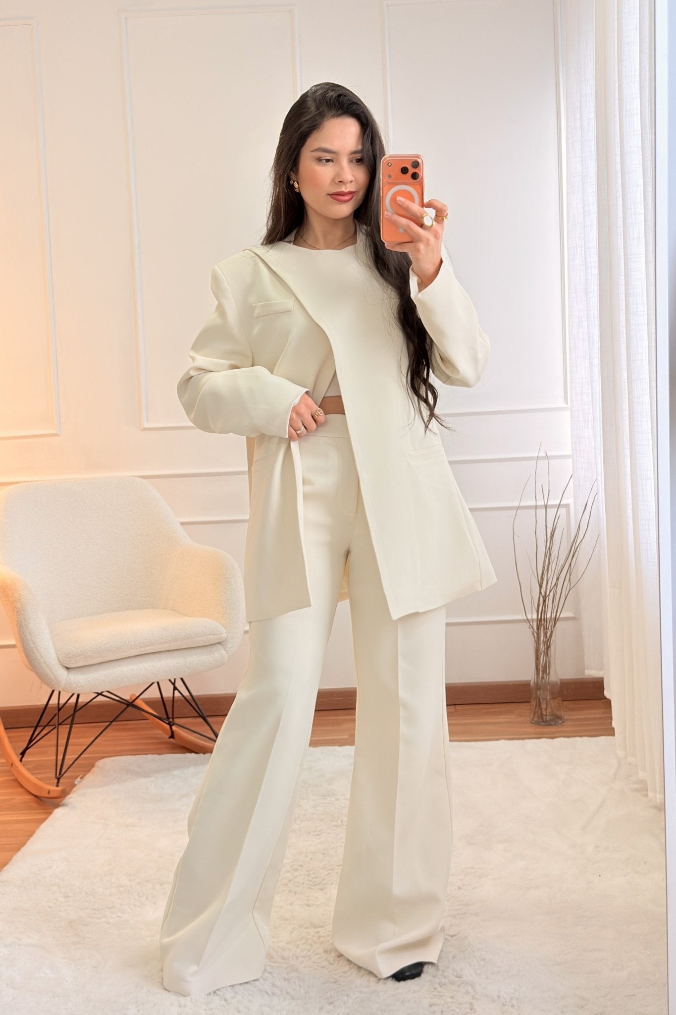 Calça de corte evasé LUMINA - lavishiochicCalçalumina