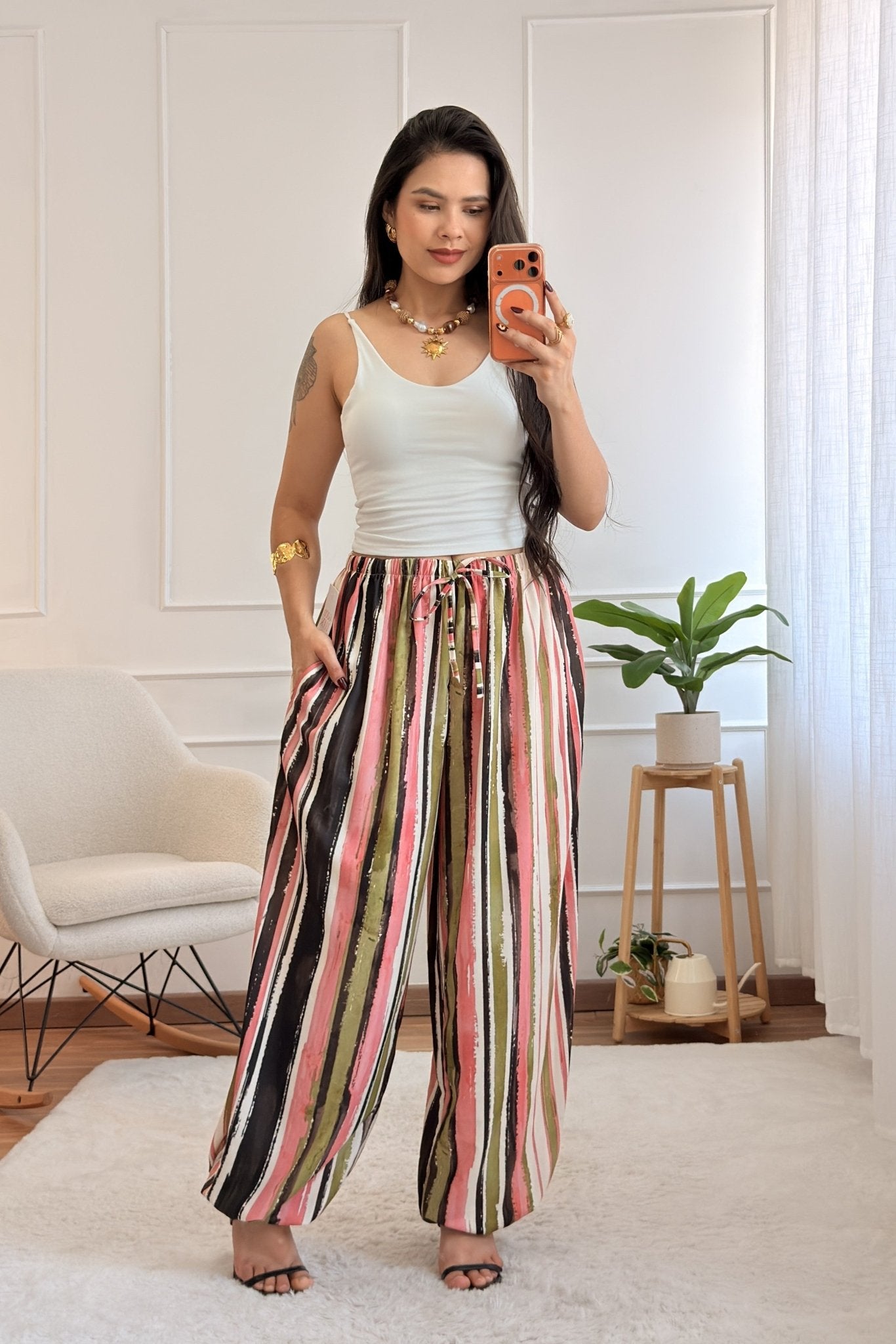 Calça frescas às riscas multicolor - lavishiochicCalçaslavishiochic