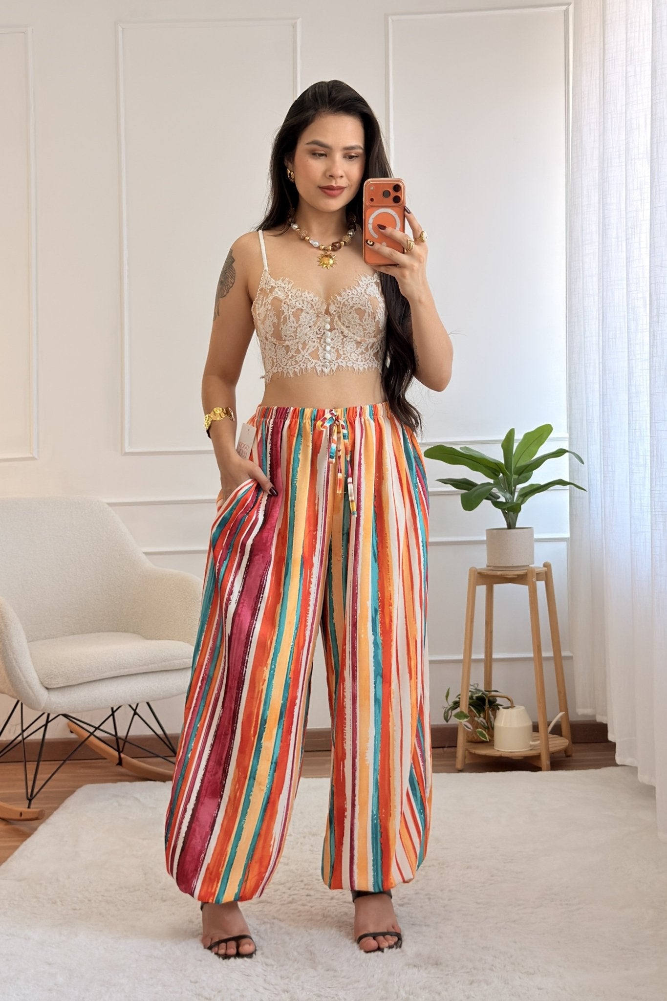 Calça frescas às riscas multicolor - lavishiochicCalçaslavishiochic