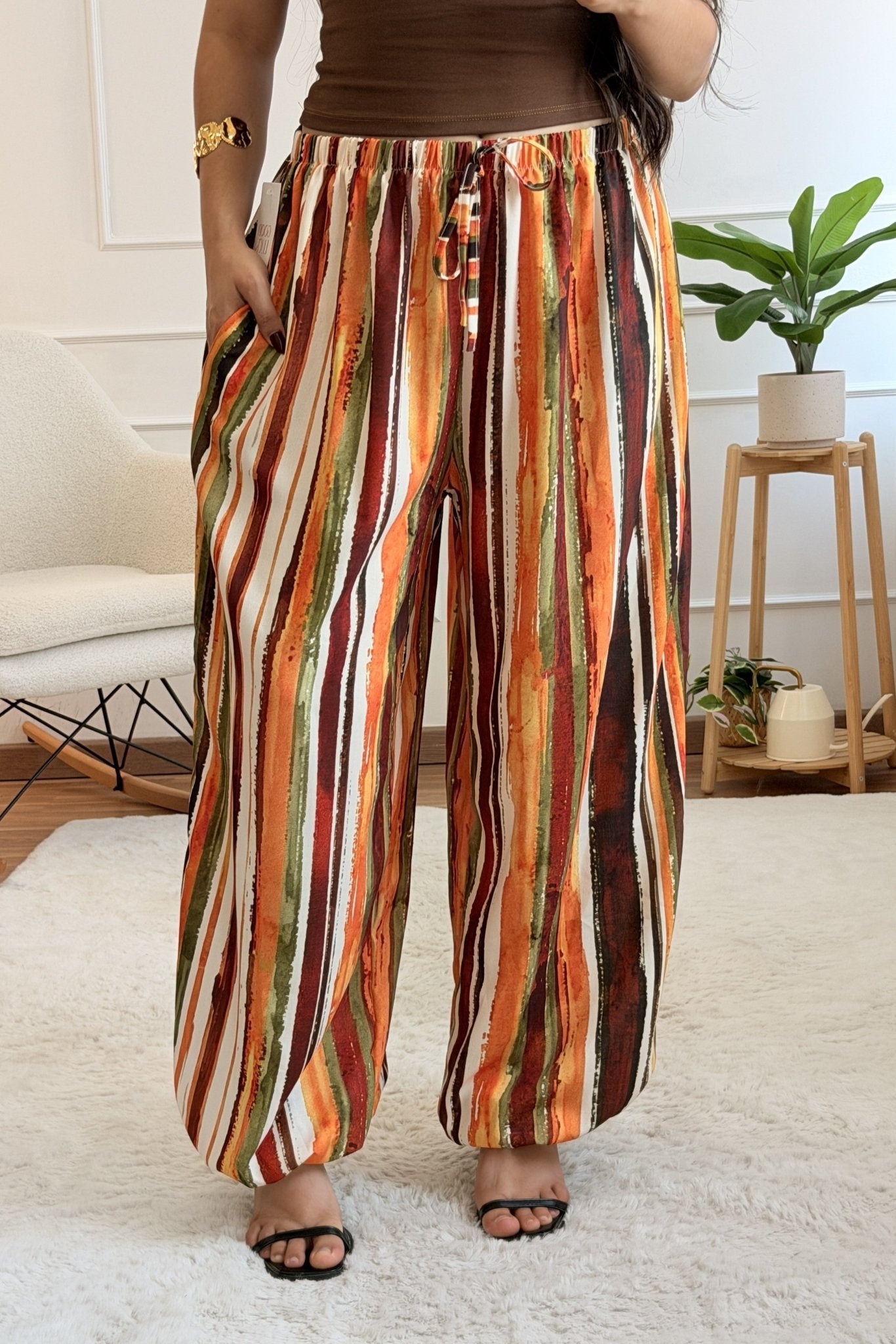 Calça frescas às riscas multicolor - lavishiochicCalçaslavishiochic