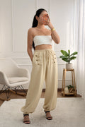 Calça jogger com botões dourados e corte amplo LUMINA - lavishiochicCalçaslumina