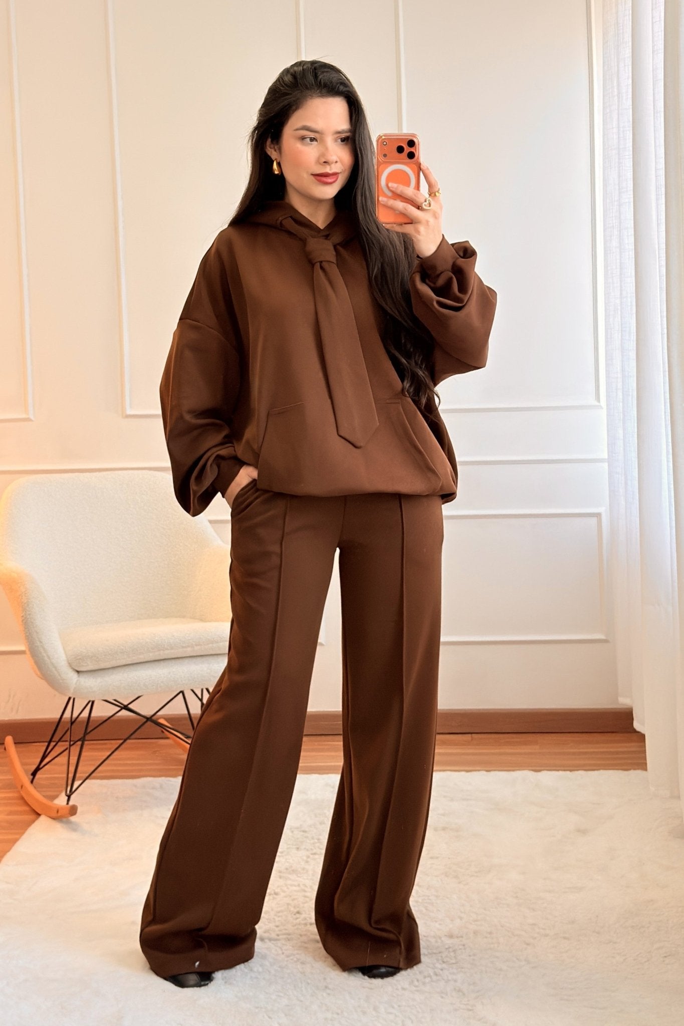 Calça jogger wide - leg LUMINA - lavishiochicCalçalumina