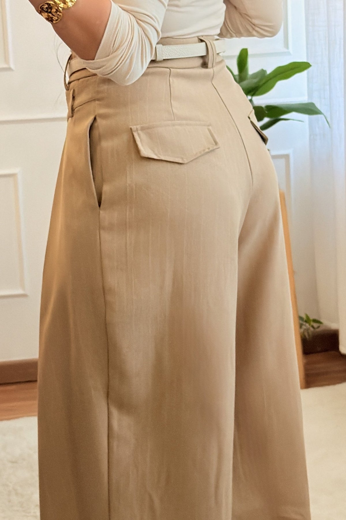 Calça largas de risca fina com pregas na cintura MOCHY - lavishiochicCalçasMochy