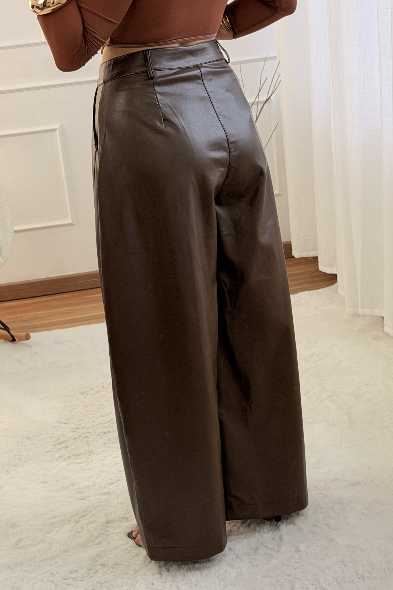 Calça largas em polipela MOCHY - lavishiochicCalçaMochy