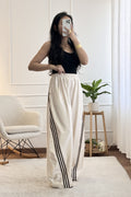 Calça pantalona cetim com riscas laterais - lavishiochicCalçaslavishiochic