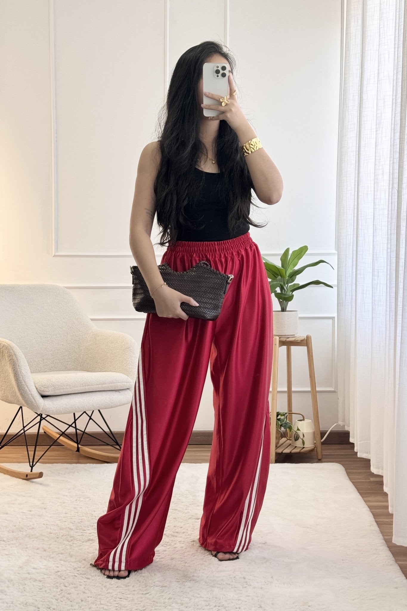 Calça pantalona cetim com riscas laterais - lavishiochicCalçaslavishiochic