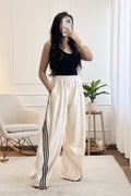 Calça pantalona cetim com riscas laterais - lavishiochicCalçaslavishiochic