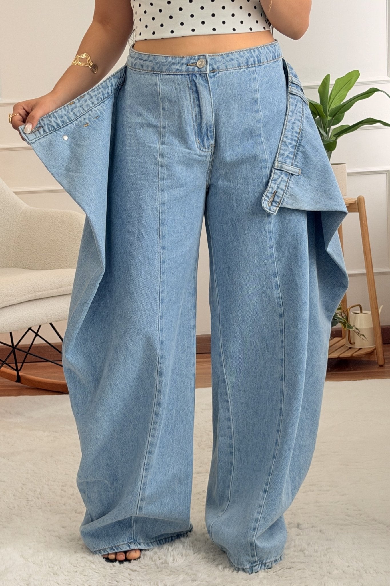 Calças jeans wide leg transpassada MOCHY - lavishiochicCalçasMochy