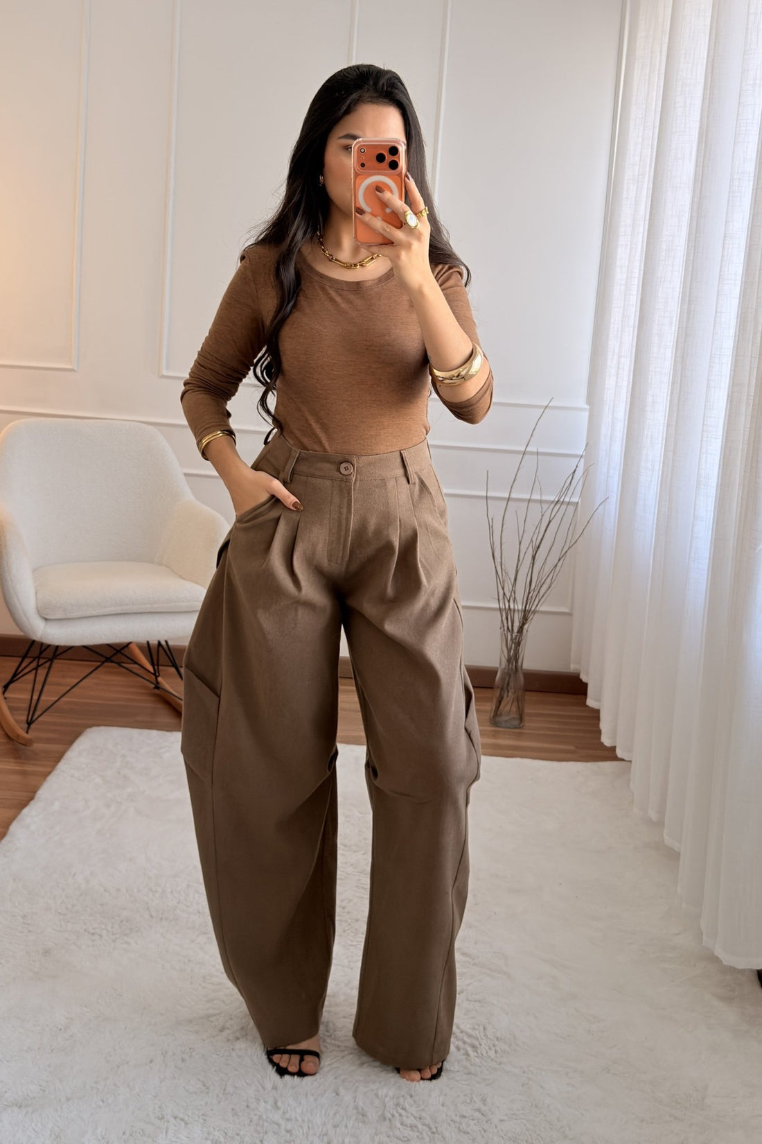 Calças largas de cintura alta com pregas - lavishiochicCalçaMochy