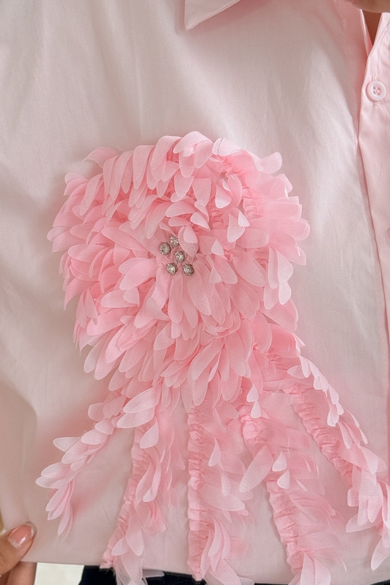 Camisa bordados florais em relevo MOCHY - lavishiochiccamisaMochy