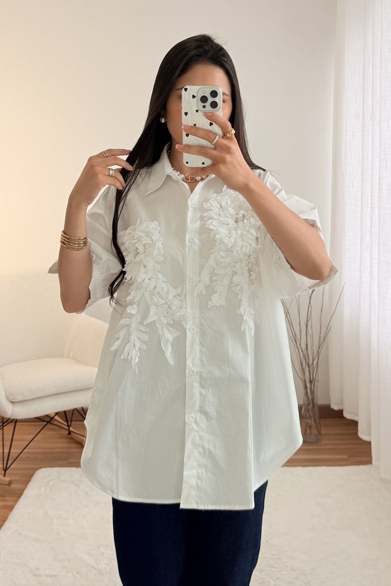 Camisa bordados florais em relevo MOCHY - lavishiochiccamisaMochy