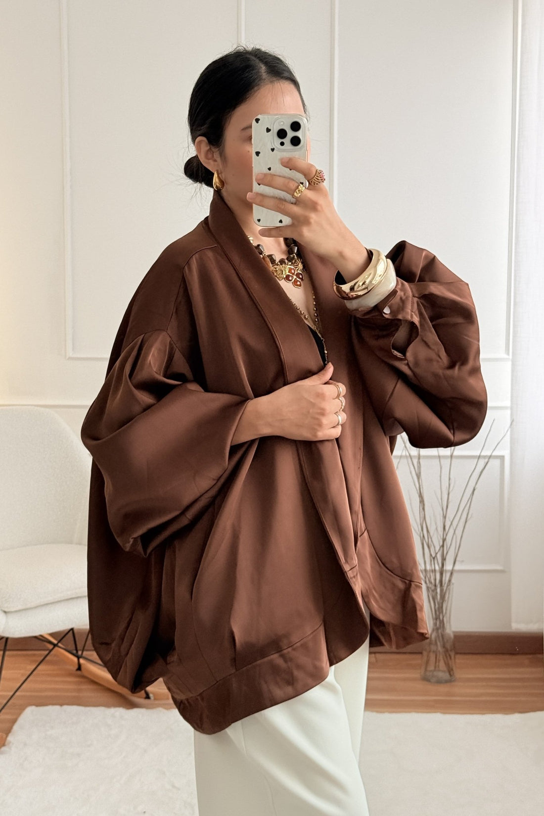 Casaco oversize em tecido acetinado MOCHY - lavishiochiccasacoMochy