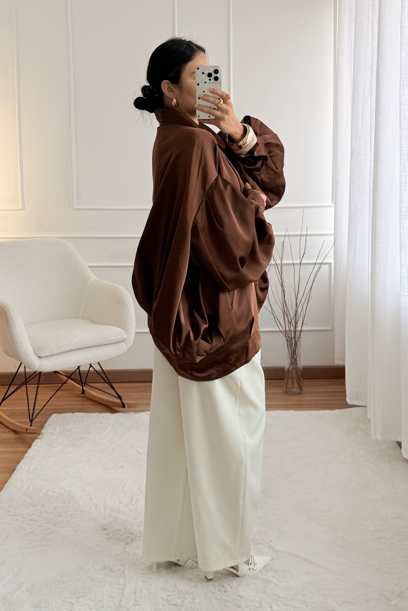 Casaco oversize em tecido acetinado MOCHY - lavishiochiccasacoMochy