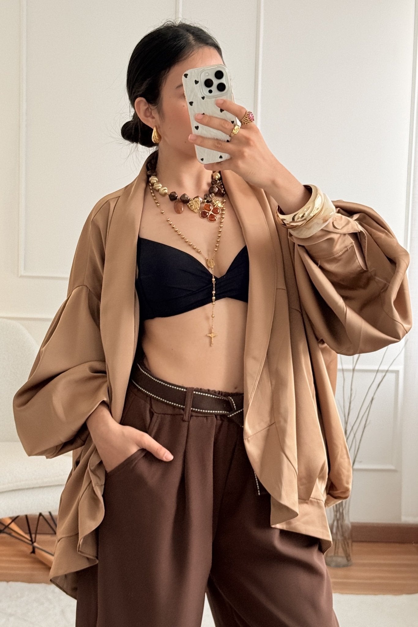 Casaco oversize em tecido acetinado MOCHY - lavishiochiccasacoMochy