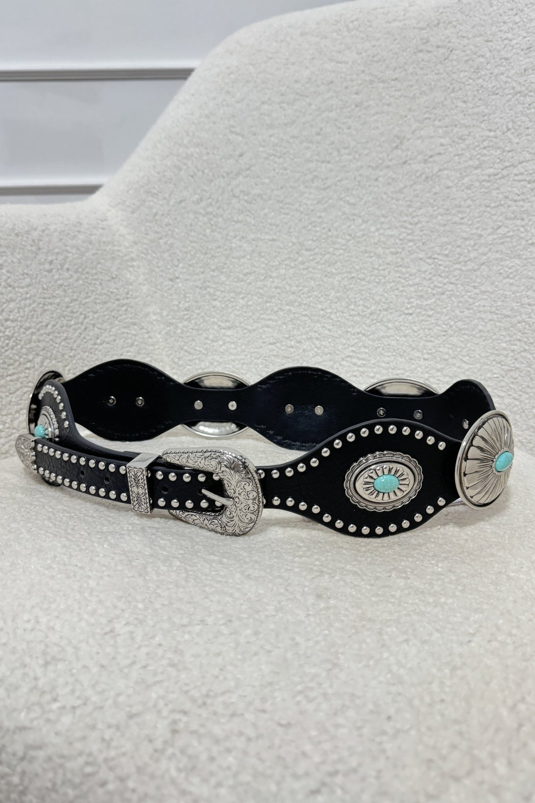 Cinto vintage com fivela prateada e detalhes turquesa - lavishiochicCintolavishiochic