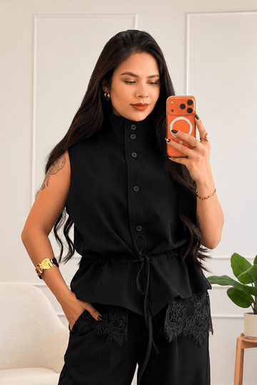 Colete com cintura ajustável e renda - lavishiochiccoletelavishiochic