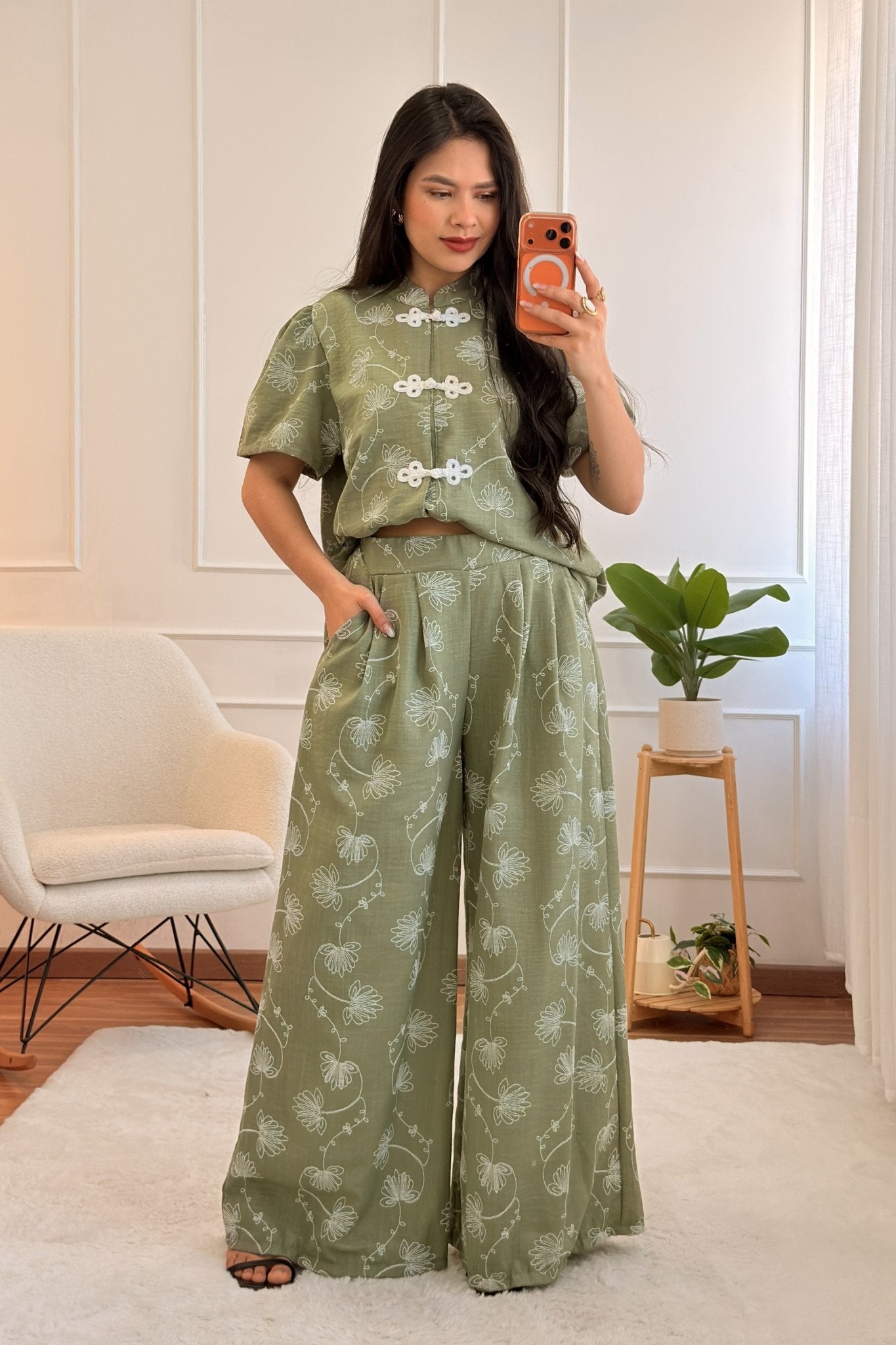 Conjunto bordado de camisa e calça - lavishiochicconjuntolavishiochic