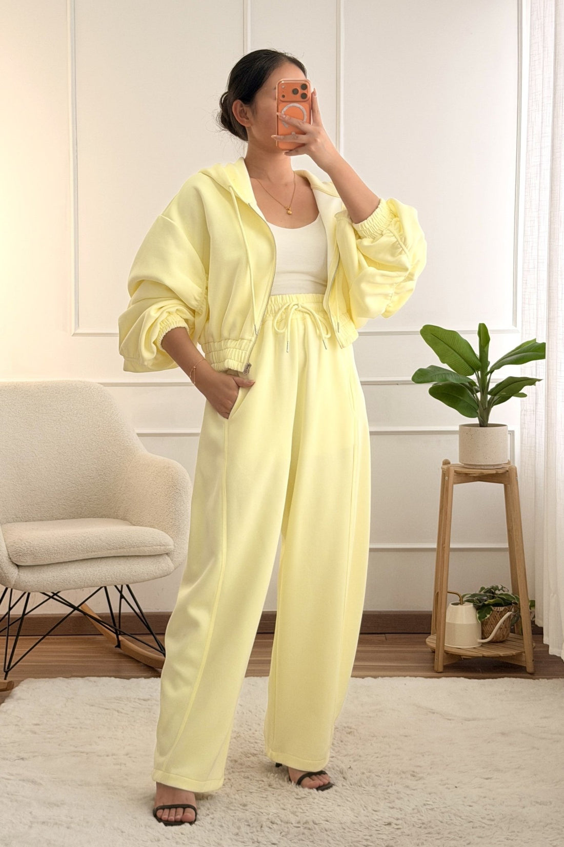 Conjunto casaco curto e calças largas MOCHY - lavishiochicconjuntoPromoção