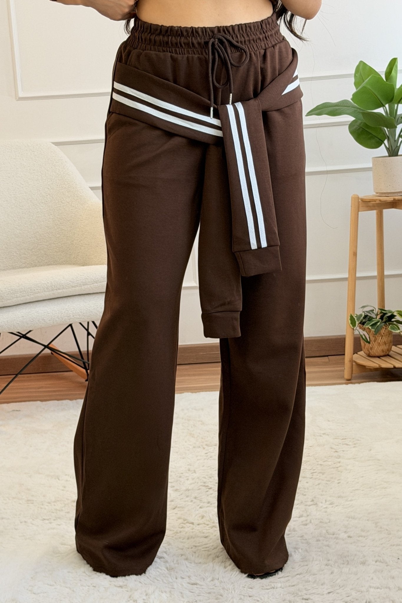 Conjunto Casual com Faixas Contrastantes - lavishiochicconjuntoslavishiochic