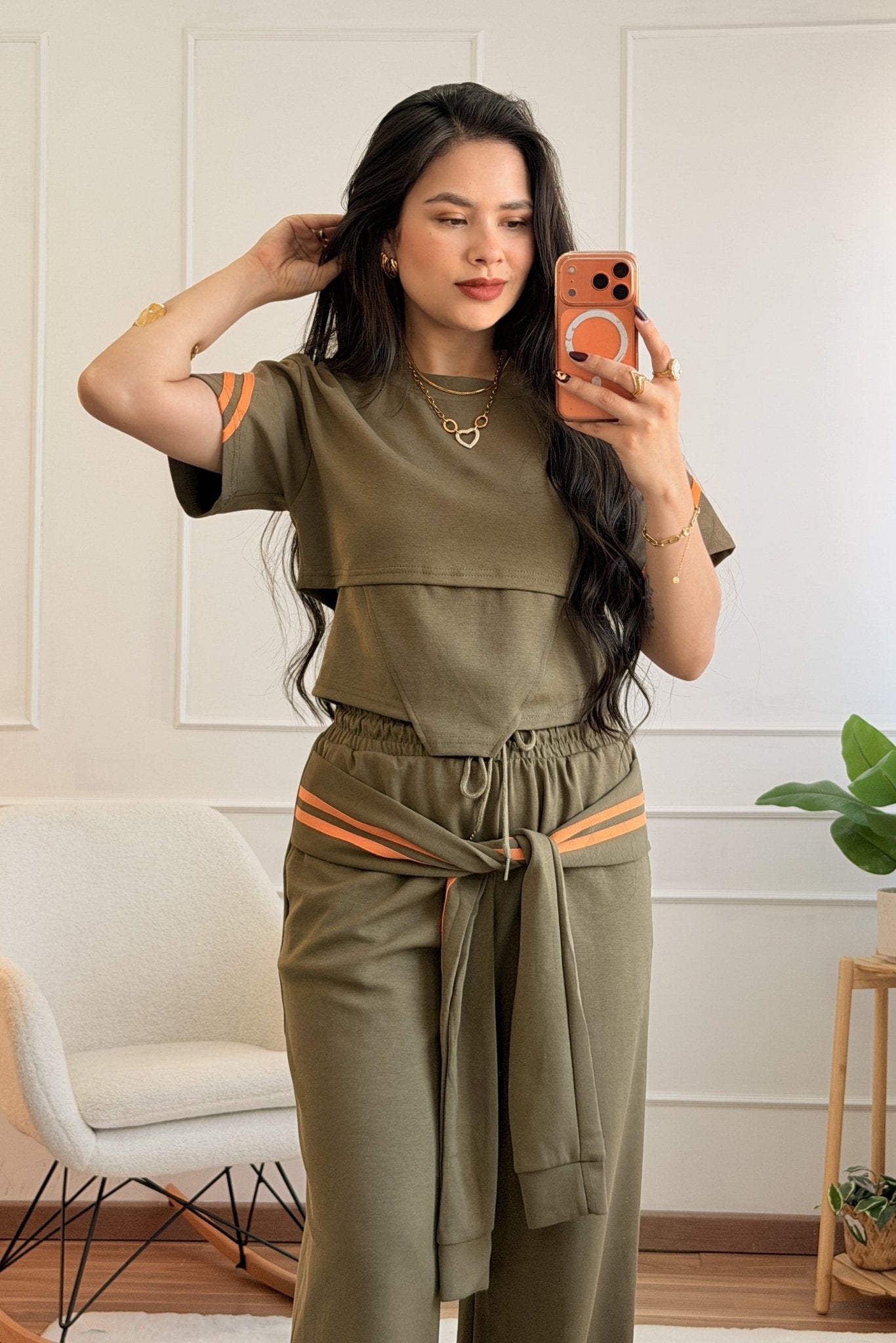 Conjunto Casual com Faixas Contrastantes - lavishiochicconjuntoslavishiochic