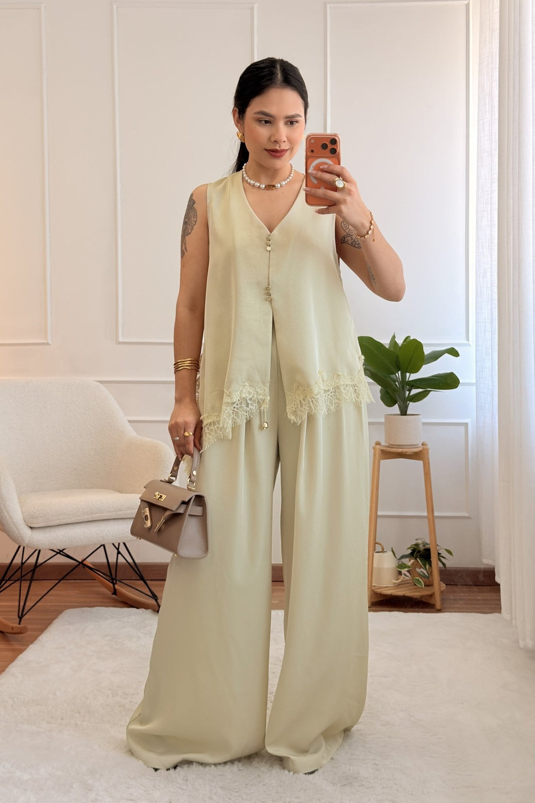 Conjunto colete + calça pantalona ELLI WHITE - lavishiochicconjuntosELLI WHITE