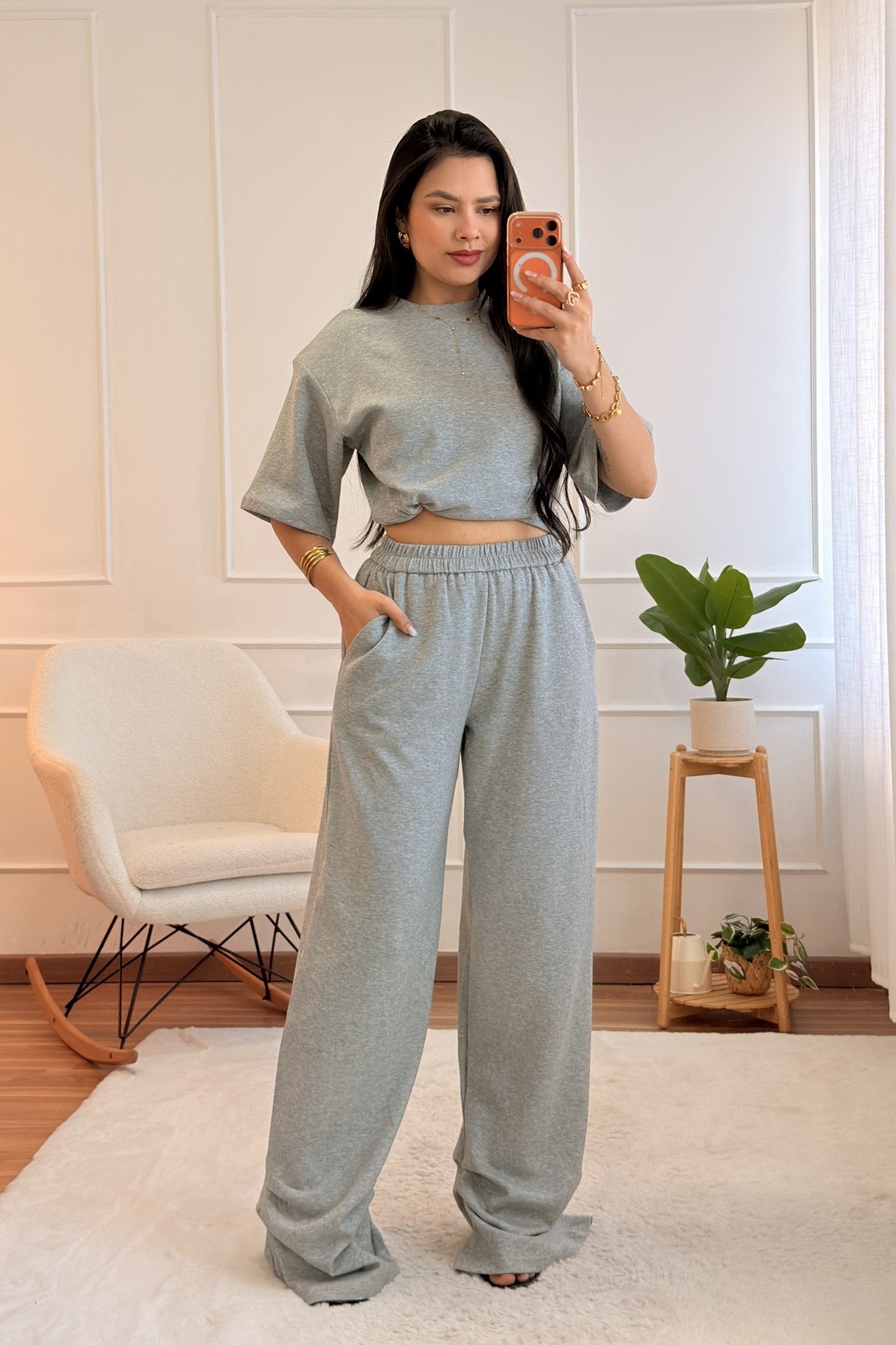 Conjunto com Ombreiras e Detalhe na Barra MOCHY - lavishiochicconjuntosMochy