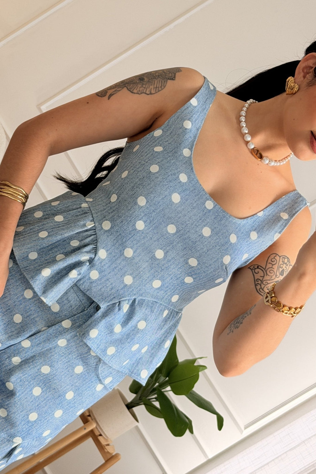 Conjunto de blusa e calça com estampa de poás - lavishiochiccasacoslavishiochic