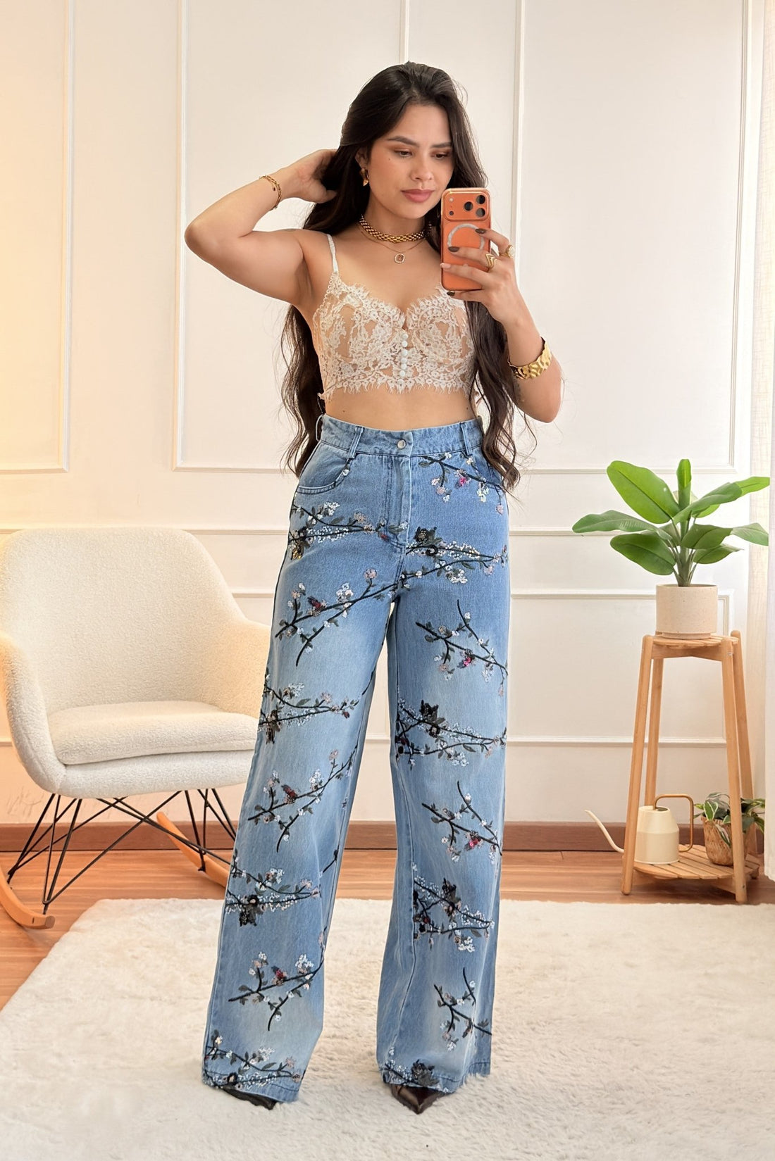 Conjunto de camisa e calça jeans com bordado floral - lavishiochicconjuntoslavishiochic