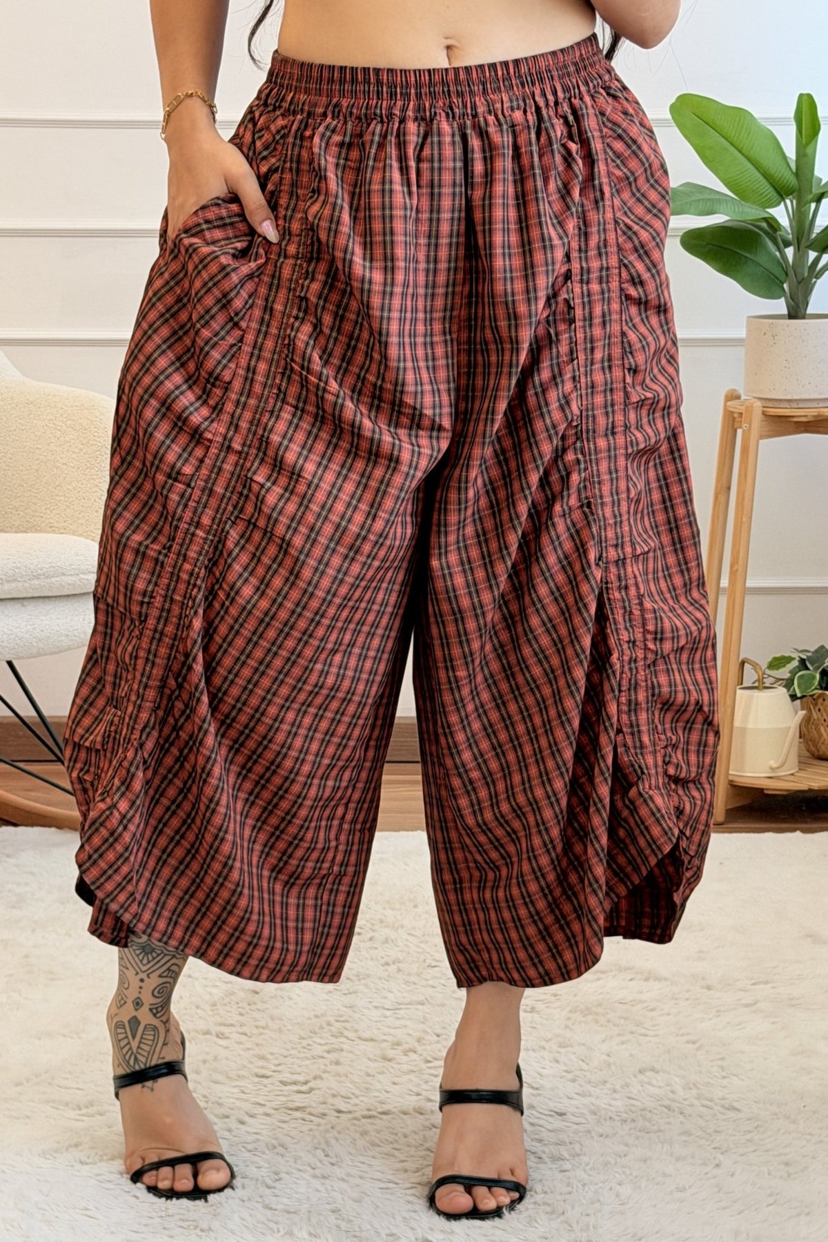 Conjunto de colete e calça em xadrez MOCHY - lavishiochicconjuntoMochy