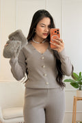 Conjunto de malha com gola de pelúcia removível - lavishiochicconjuntoslavishiochic