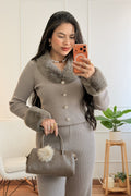 Conjunto de malha com gola de pelúcia removível - lavishiochicconjuntoslavishiochic
