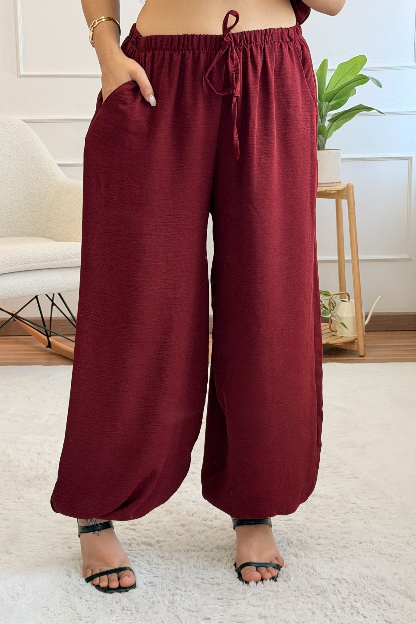 Conjunto de top e calça detalhe metálico - lavishiochicconjuntolavishiochic