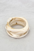 Conjunto de três pulseiras geométricas em resina com efeito mármore creme - lavishiochicPulseiralavishiochic