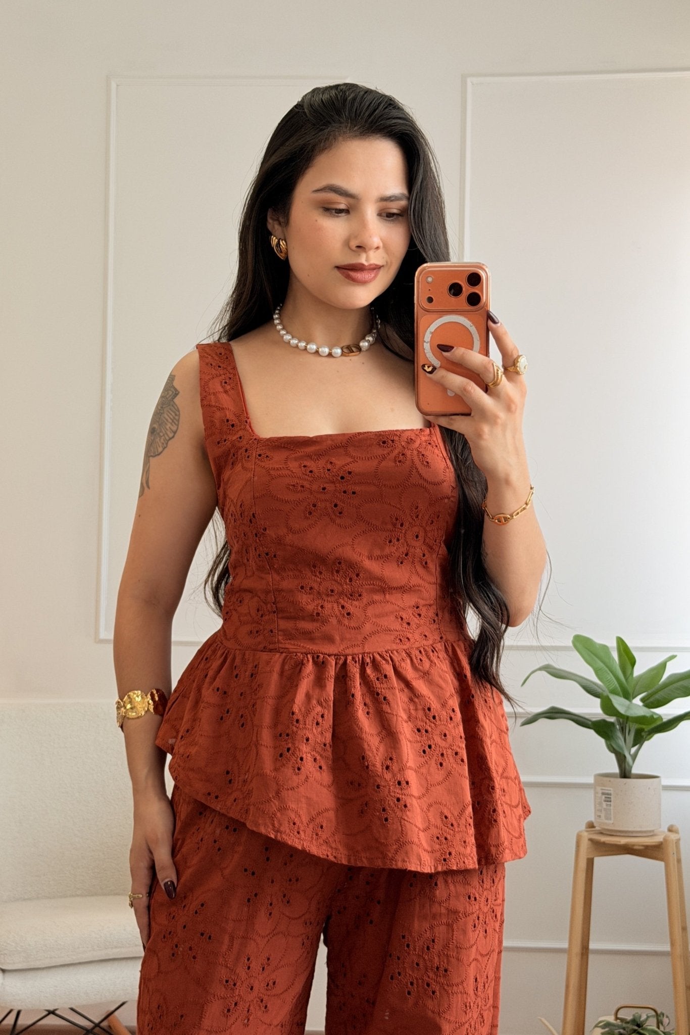 Conjunto em bordado inglês com barra em folho - lavishiochicconjuntolavishiochic