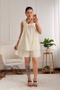 Conjunto em bordado inglês top evasê e calção - lavishiochicconjuntolavishiochic