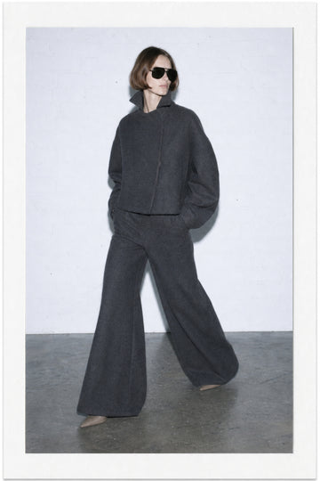 Casaco cropped oversized em mistura de lã LUMINA