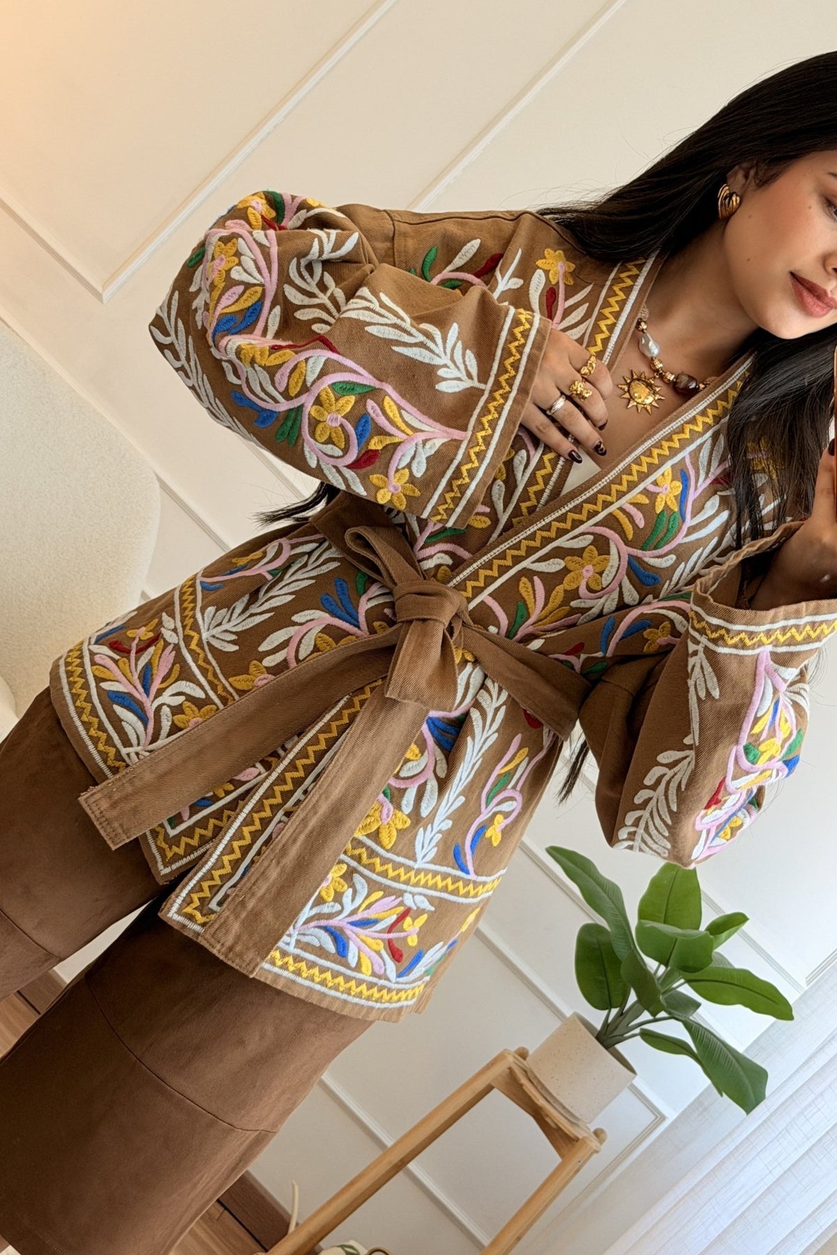 Quimono em algodão com bordados - lavishiochiccasacoslavishiochic