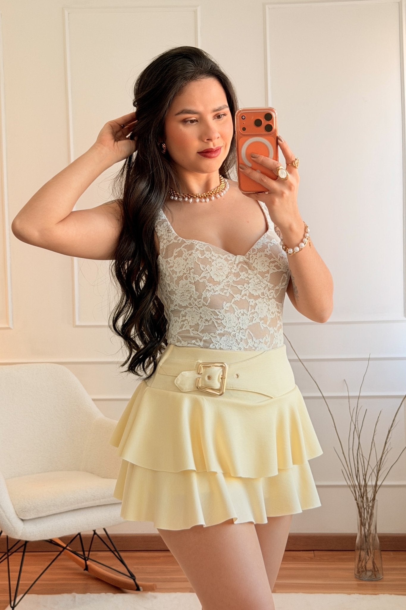 Saia Curta em Camadas com Fivela - lavishiochicsaialavishiochic