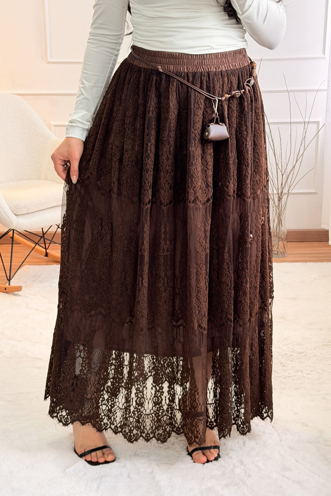 Saia em Renda com Cinto - lavishiochicsaialavishiochic