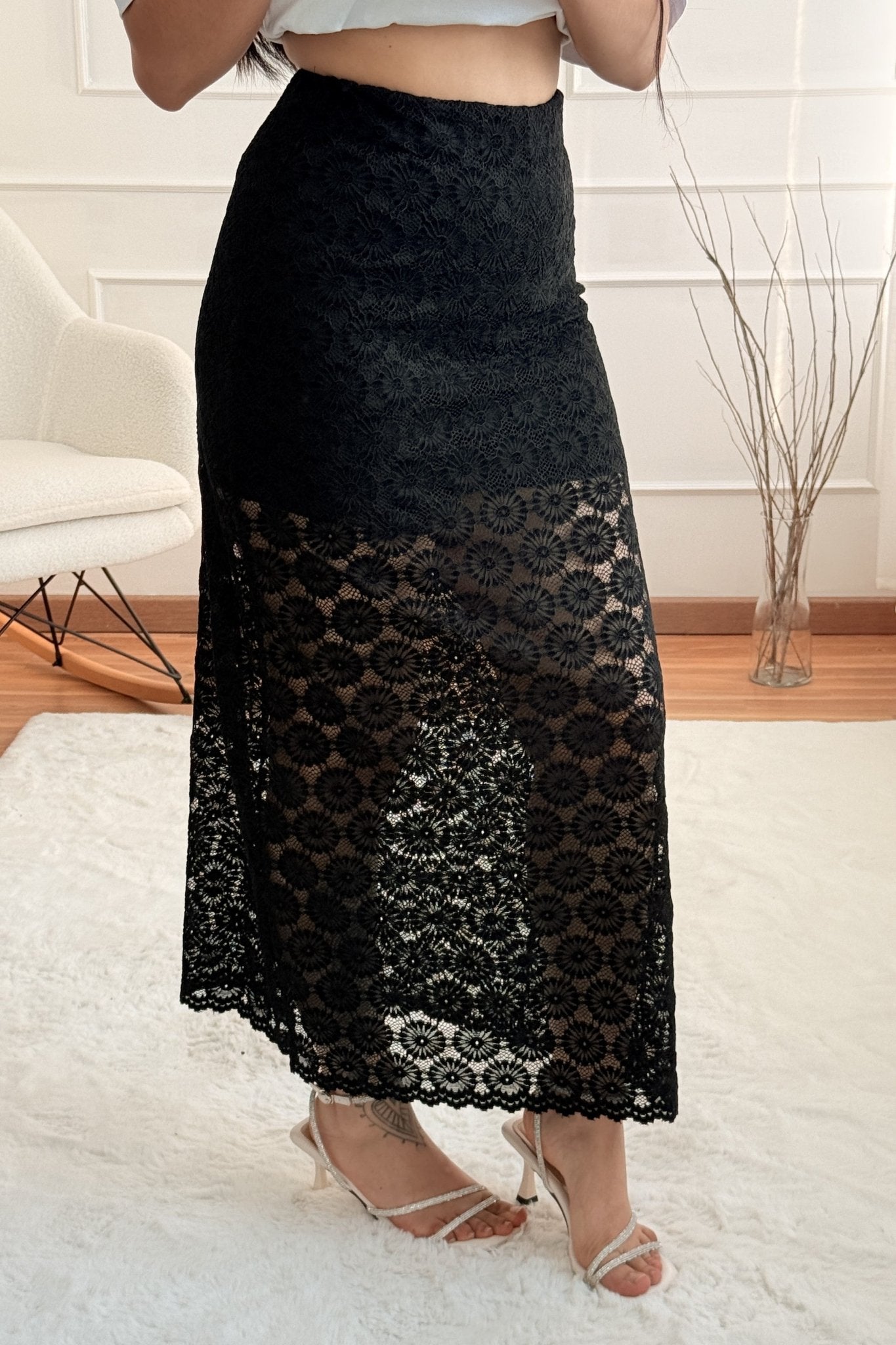 Saia em renda ELLI WHITE - lavishiochicsaiaELLI WHITE