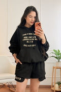 Sweat com capuz e lettering frontal LUMINA - lavishiochicsweatlumina